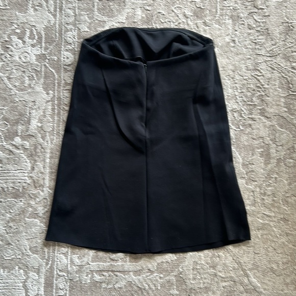 Babaton Alice Strapless Top - Picture 5 of 6